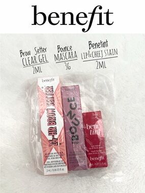 NEW Benefit Mini Set